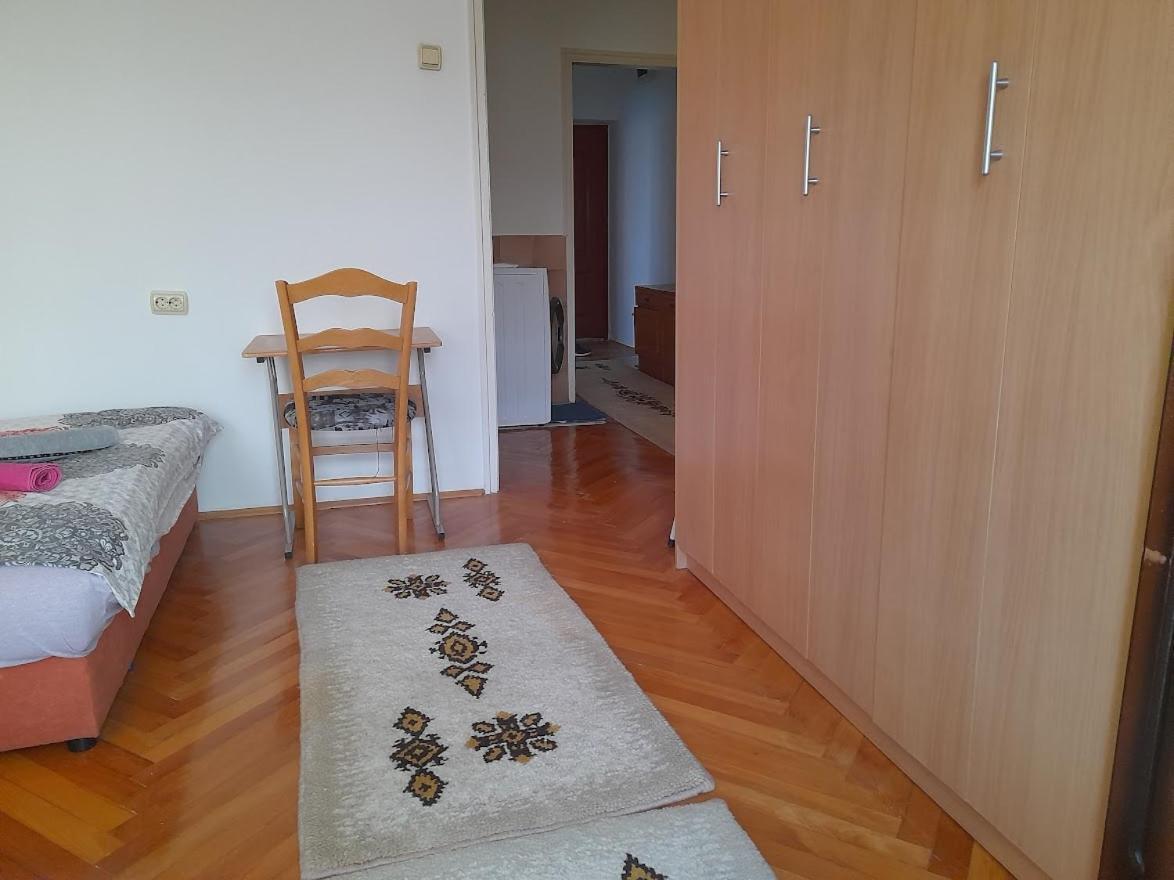 Apartman Bulevar Stupine Tuzla Exterior foto