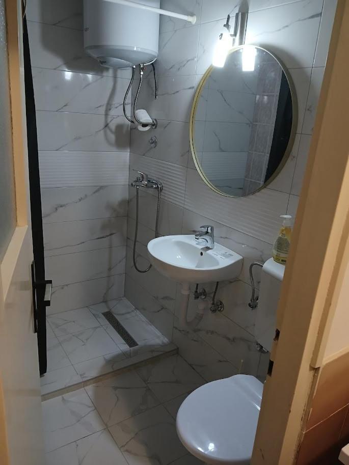 Apartman Bulevar Stupine Tuzla Exterior foto